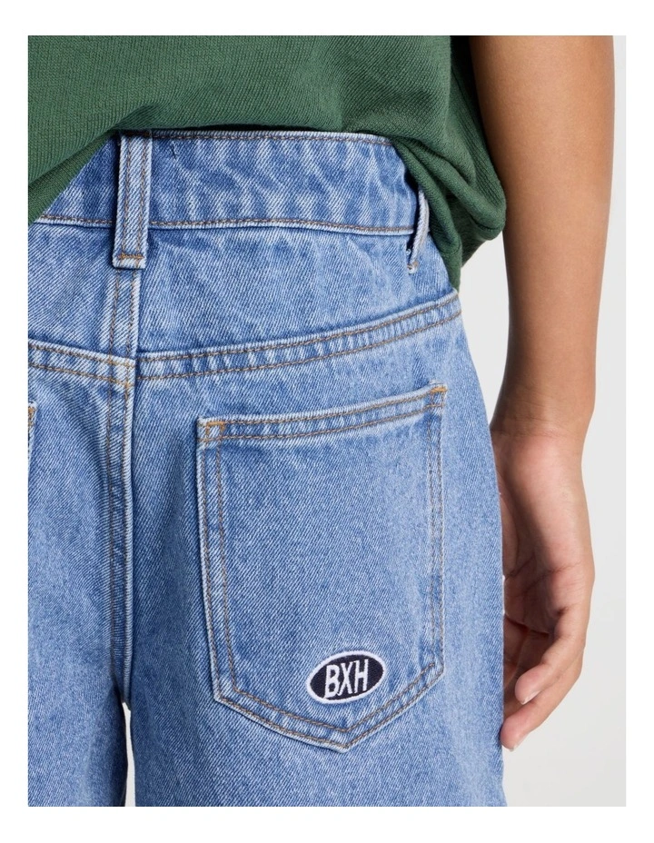 Denim Jort in Mid Denim image 4
