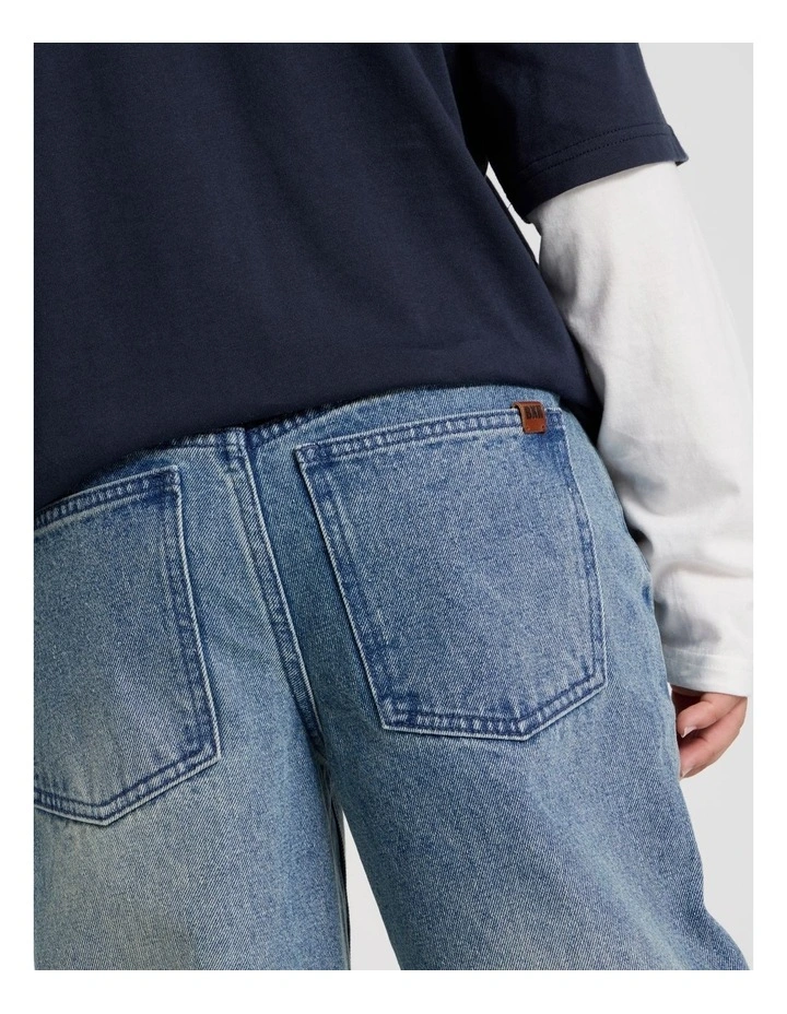 Baggy Jean in Mid Denim image 5