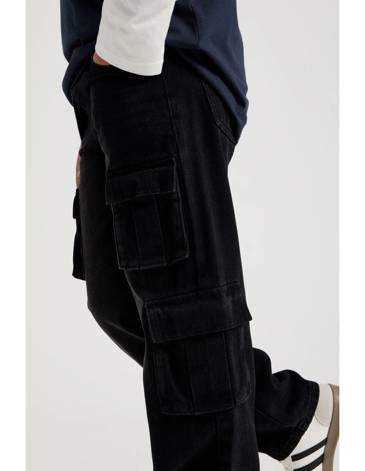 Cargo Jean in Black image 4