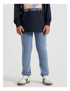 Skinny Jean in Mid Blue