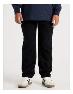 Straight Leg Jean in Black