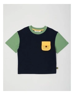 Short Sleeve Woven Pocket Tee in Navy/Green/Yellow
