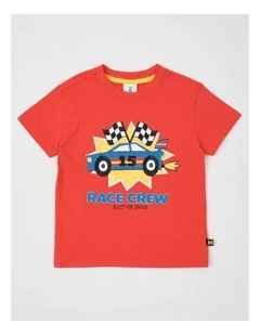 Essentials Short Sleeve Print Tee in Race Crew in Red