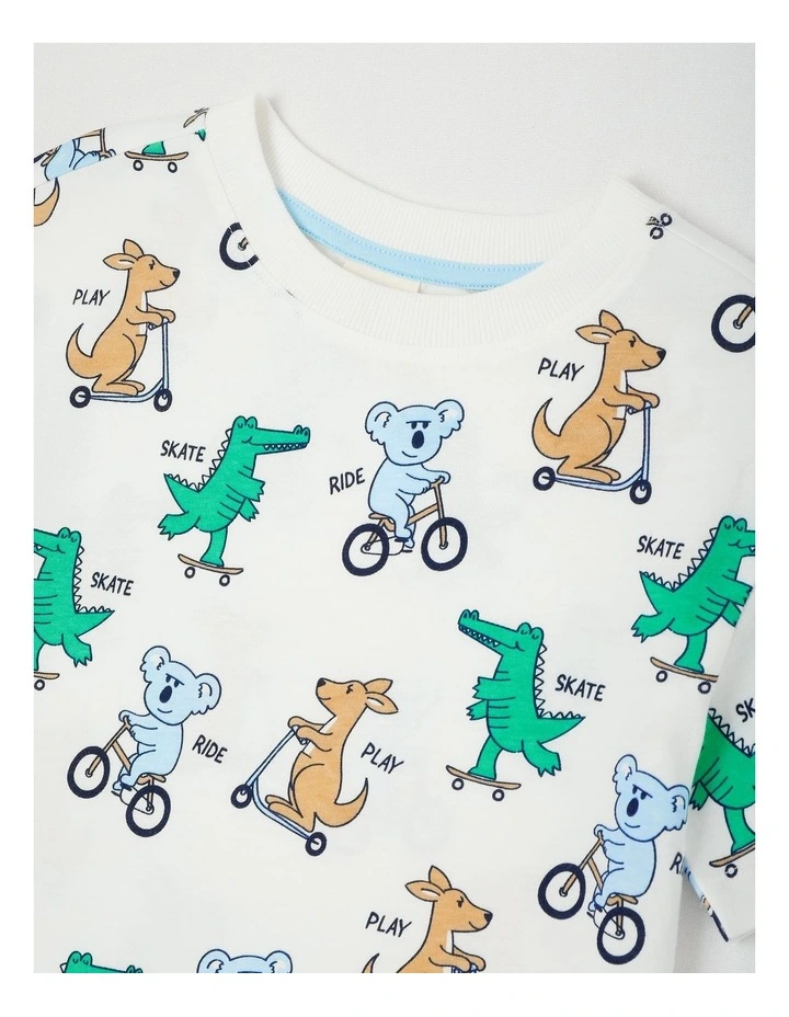 Essentials Short Sleeve Tee in Australiana Scooter Animals/Ecru image 2