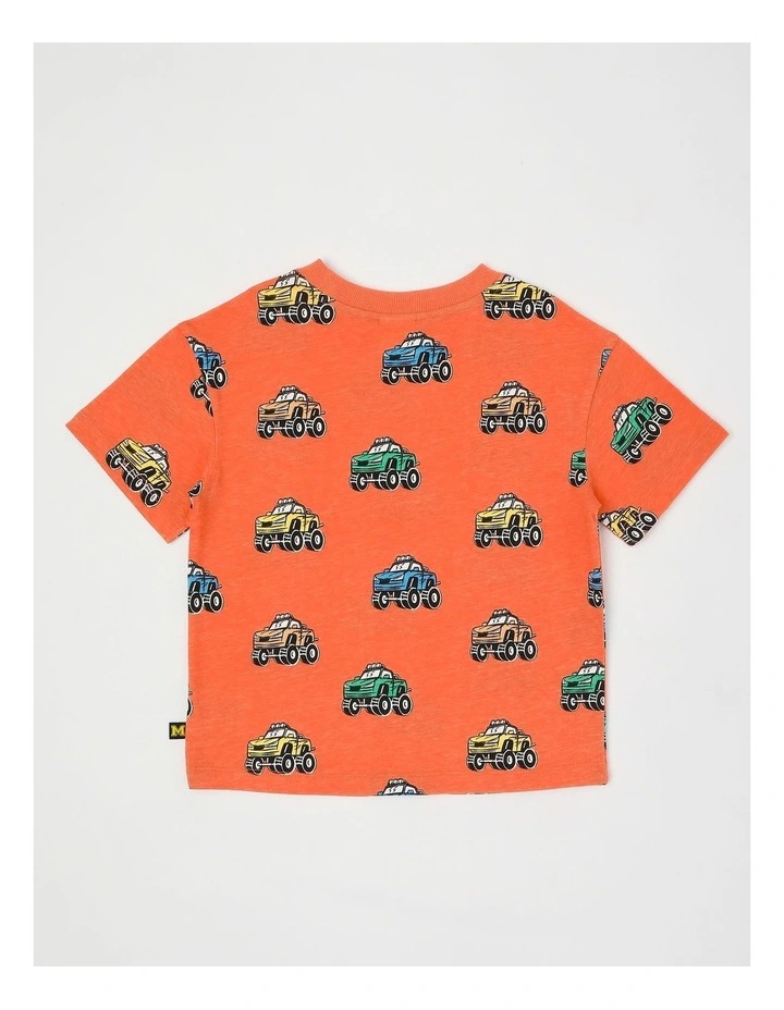 Essentials Short Sleeve Tee in Monster Truck Washed Red image 3