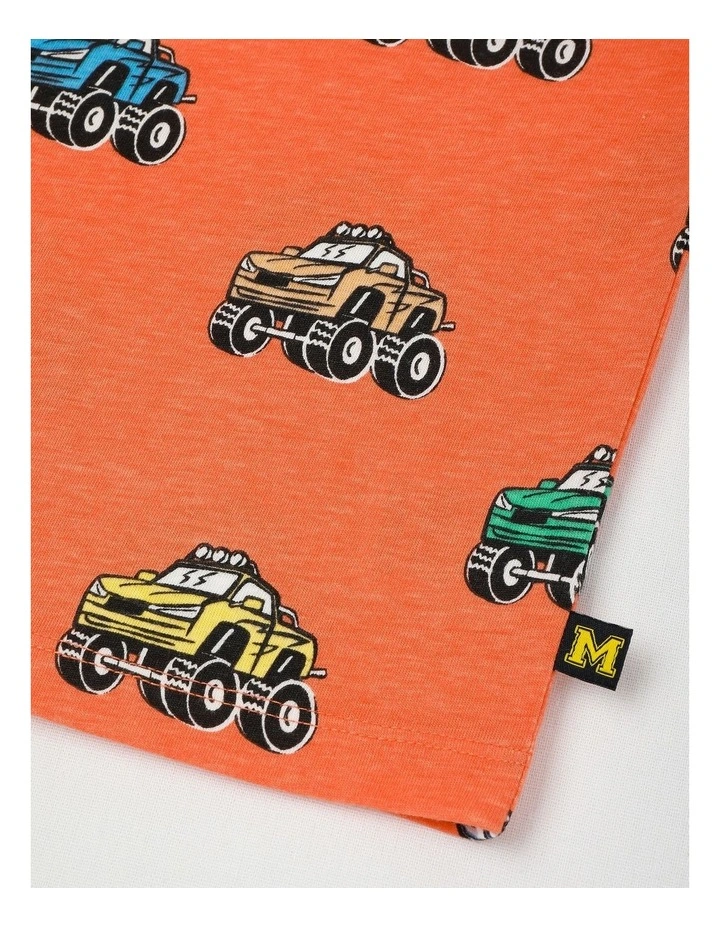 Essentials Short Sleeve Tee in Monster Truck Washed Red image 4