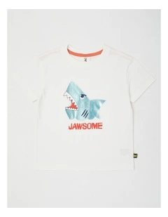Essentials Short Sleeve Print Tee in Shark White
