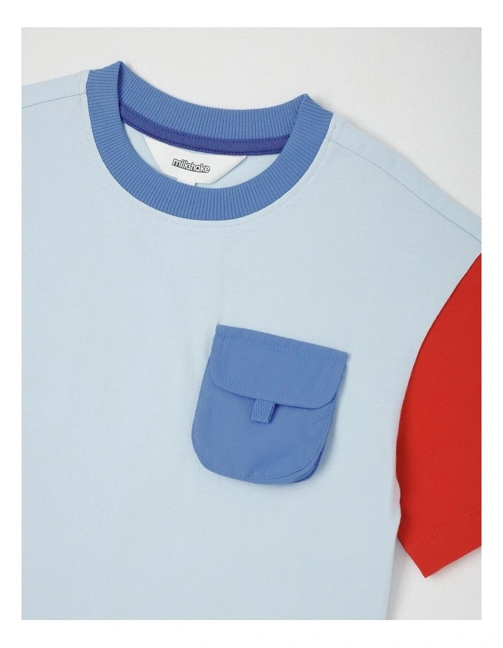 Short Sleeve Woven Pocket Tee in Blue/Red image 2