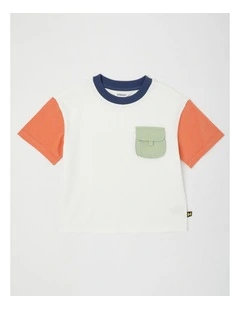 Short Sleeve Woven Pocket Tee in Multi