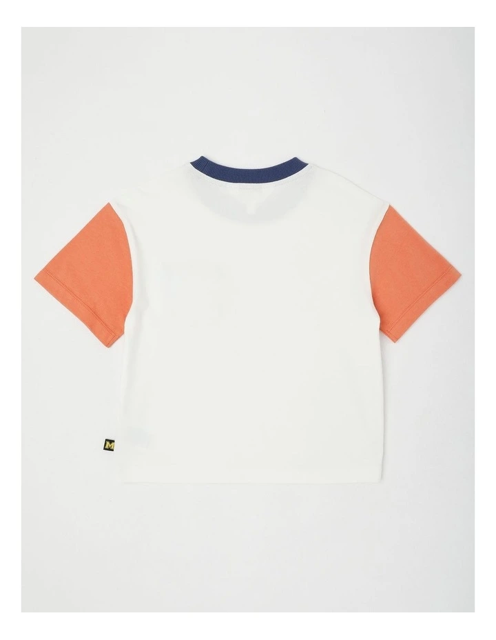 Short Sleeve Woven Pocket Tee in Multi image 3