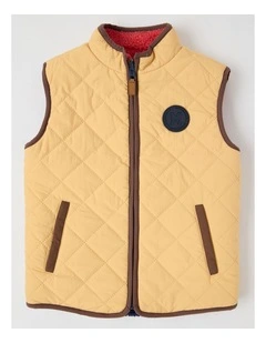 Reversible Sherpa Vest in Tan & Red