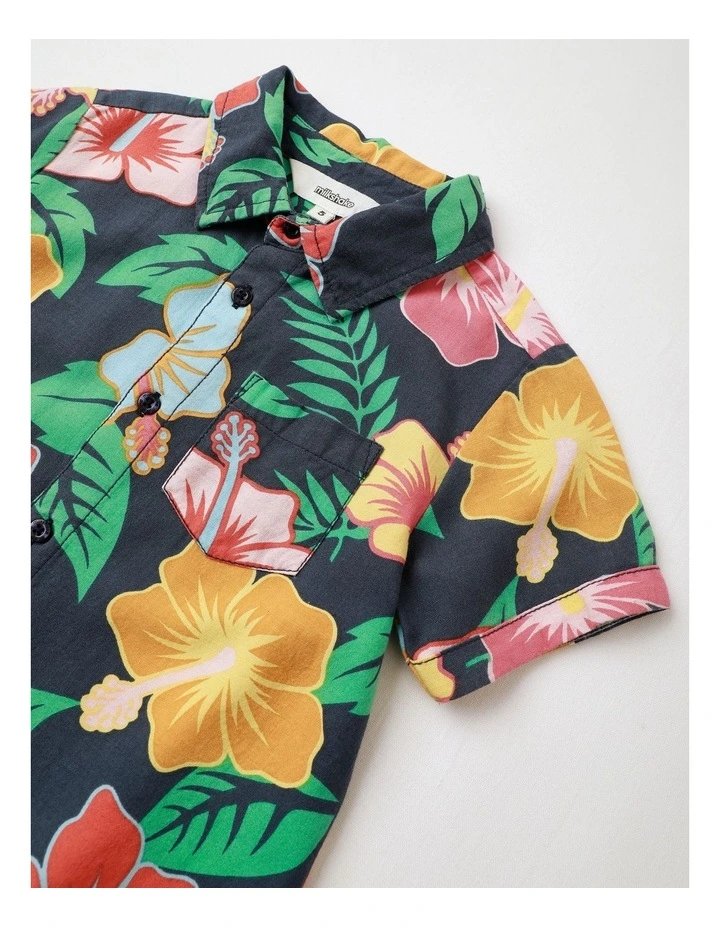 Linen Shirt in Navy image 2