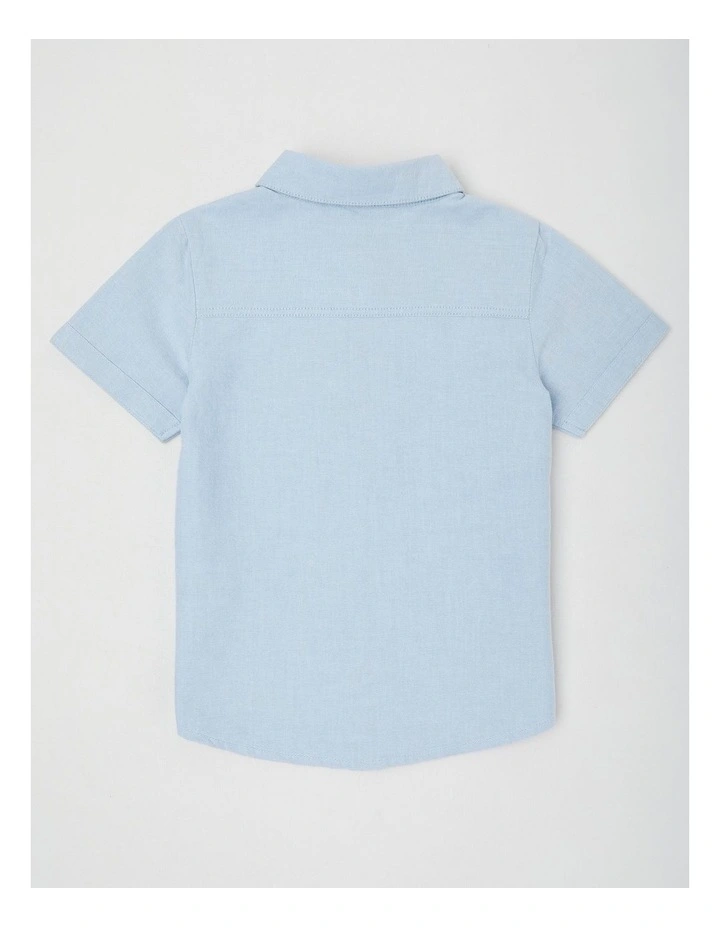 Short Sleeve Woven Oxford Shirt in Light Blue image 3