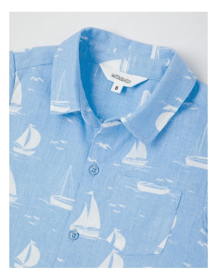 Short Sleeve Linen Shirt in Sailboat Blue image 2
