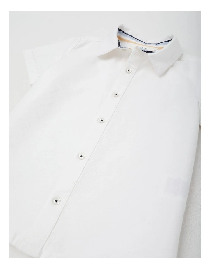 Short Sleeve Woven Oxford Shirt in White image 4