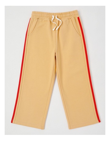 Tan colour