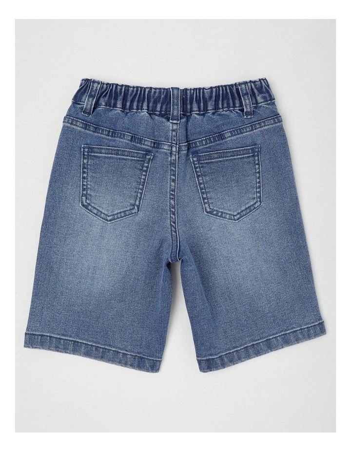 Relaxed Denim Jort in Mid Denim image 3
