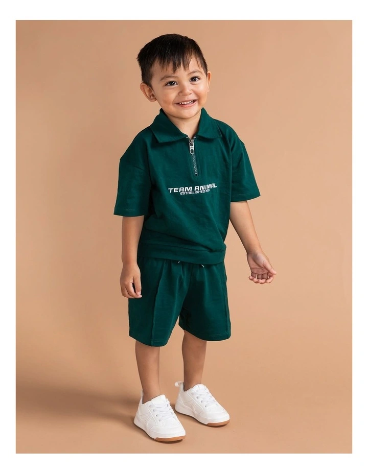 Squad Short Sleeve 1/2 Zip T-shirt in Green image 2