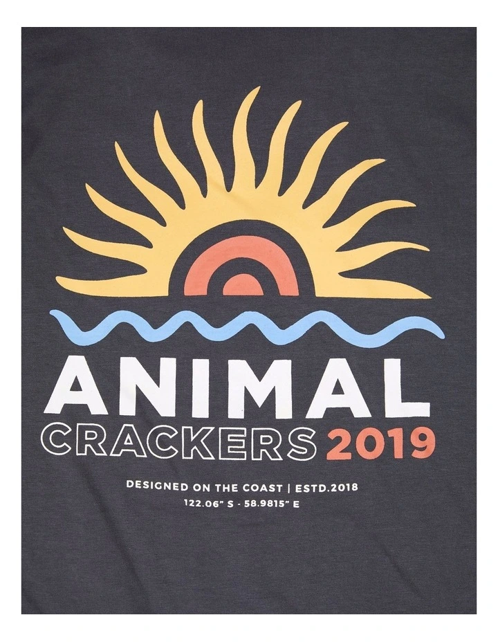Ocean Rise Tee in Charcoal image 4