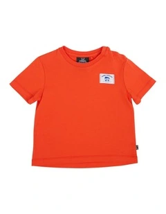 Basic Raffi Tee in Bright Red