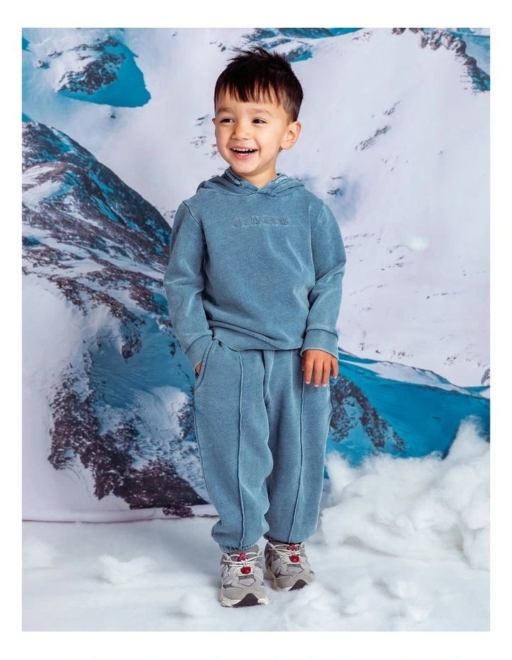 Skies Pant in Blue image 2