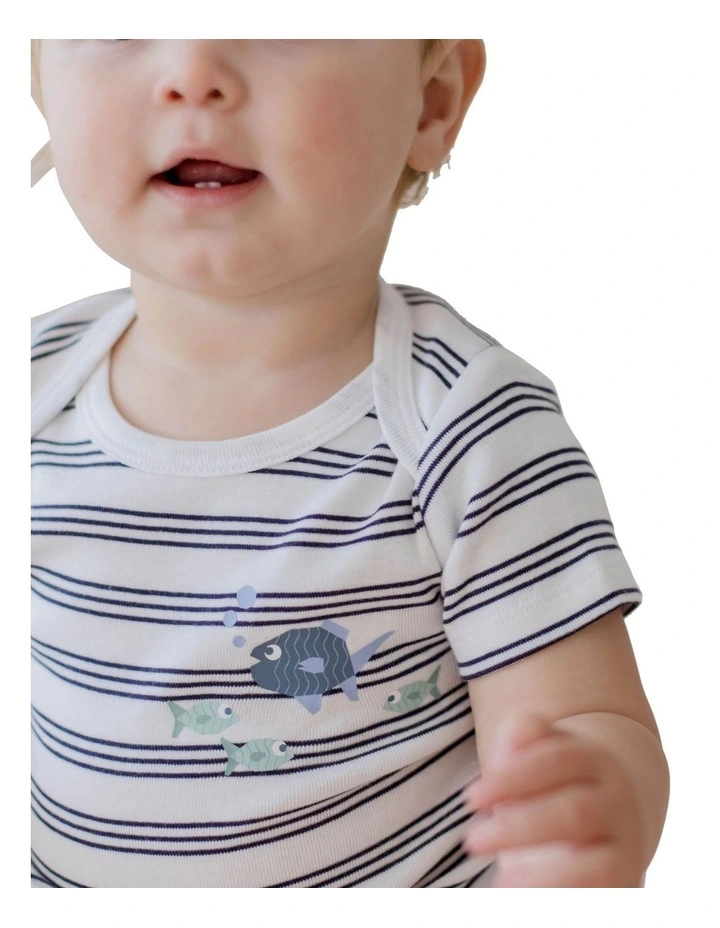 T-shirt And Shorts Set in Multi image 3