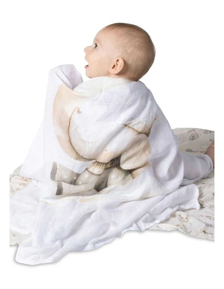 Elephant Bedtime Muslin Wraps 3 Pack in Beige/White image 2