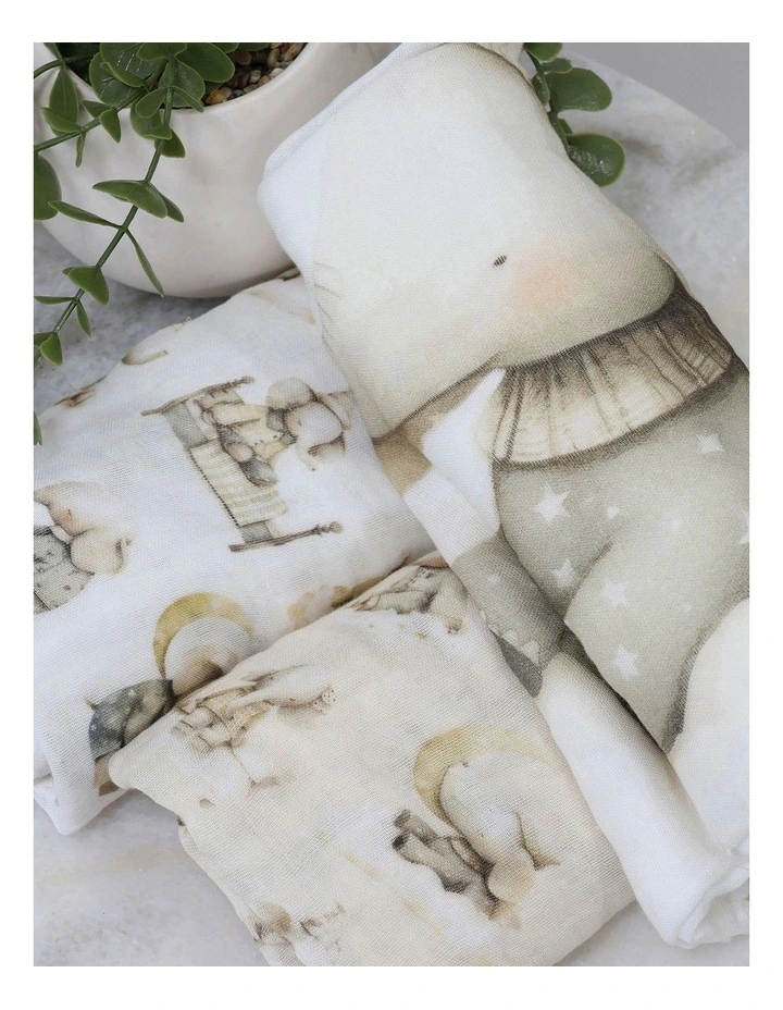 Elephant Bedtime Muslin Wraps 3 Pack in Beige/White image 7