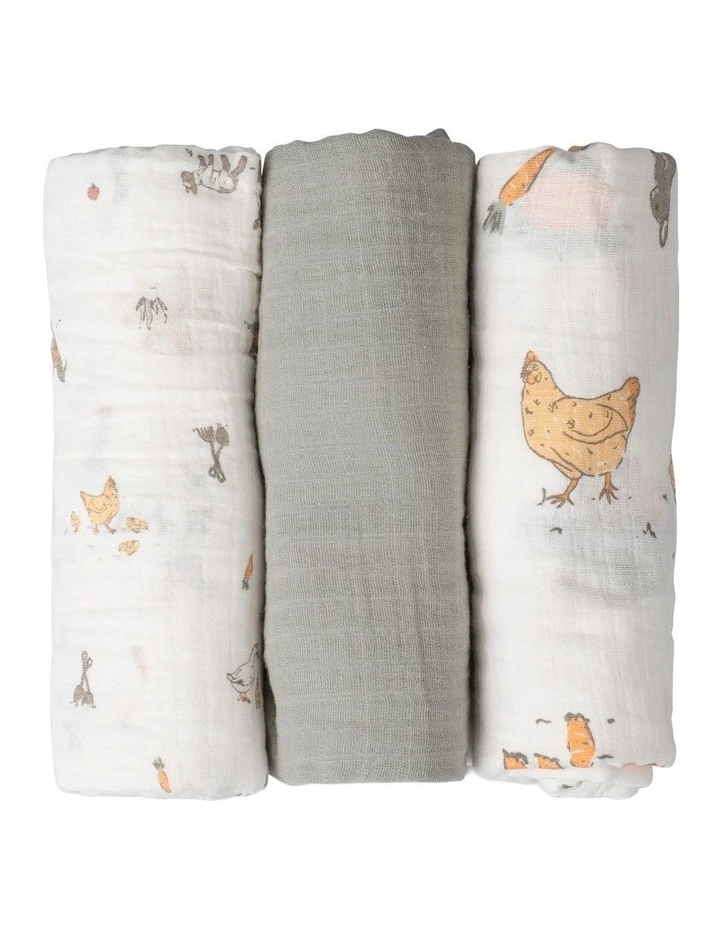 Muslin Wraps Pack of 3 in Farmyard Lamb image 3