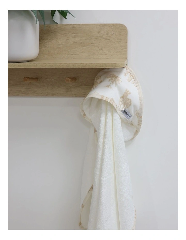 Serengeti Hooded Towel in Cream image 4