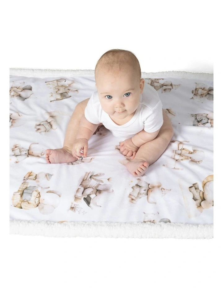 Elephant Bedtime Cuddle Blanket in White image 5