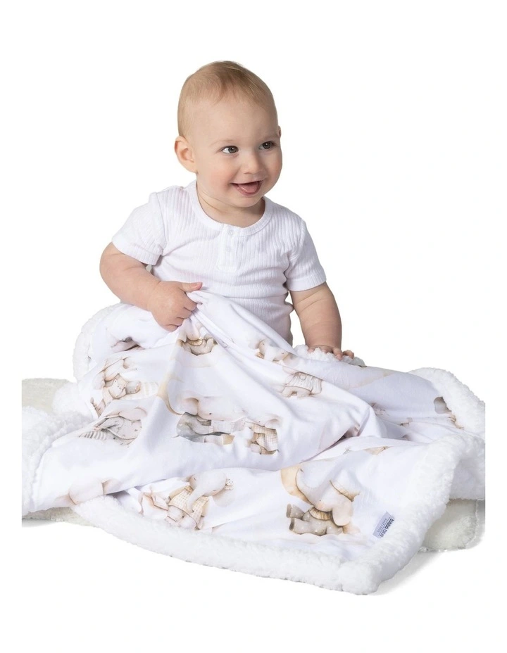 Elephant Bedtime Cuddle Blanket in White image 6
