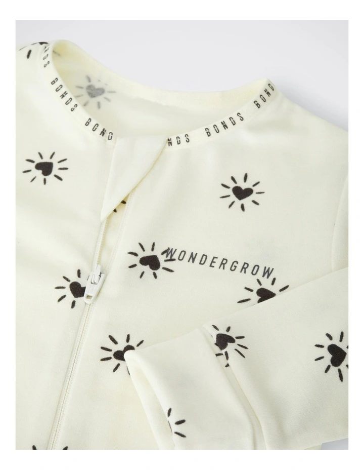 Baby Wondergrow Print Zippy in Sparkling Hearts image 3