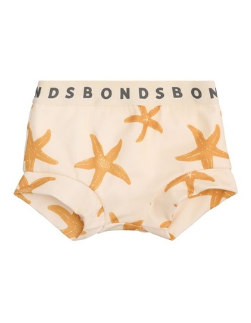 A SEA STAR IS BORN_Q colour