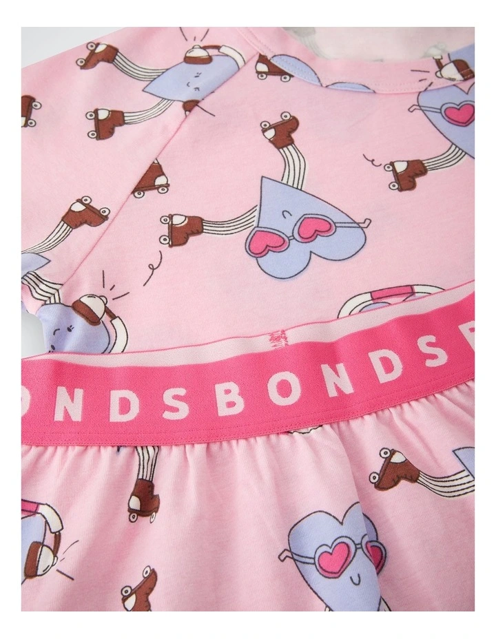 Kids Tee Sleep Set in Heart Beats Pink image 3