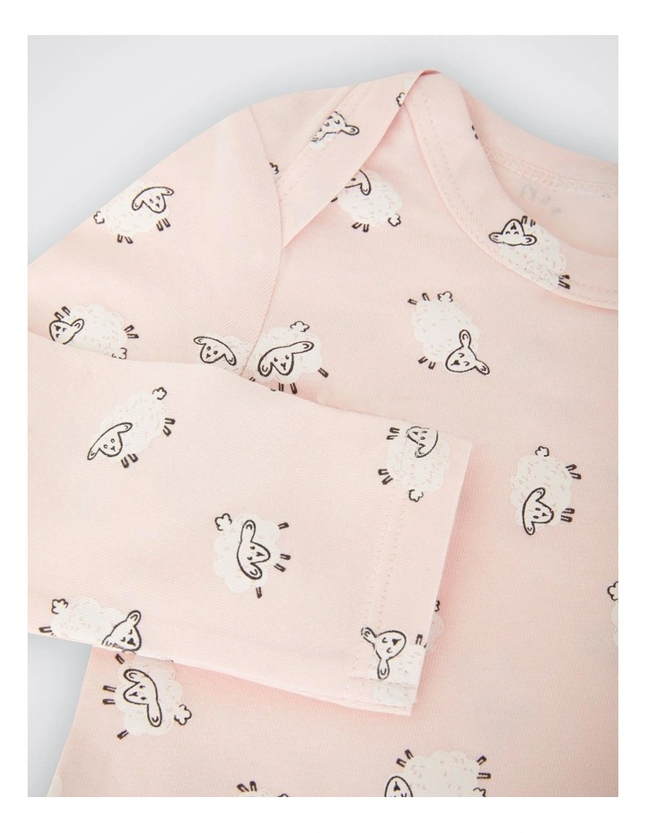 Baby Newbies Organic Cotton Gift Set in Counting Sheep Pink image 2