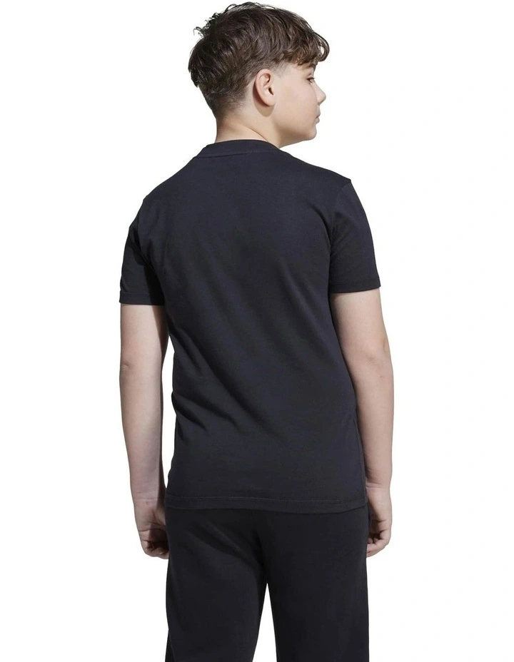 Essentials T-shirt in Black image 2