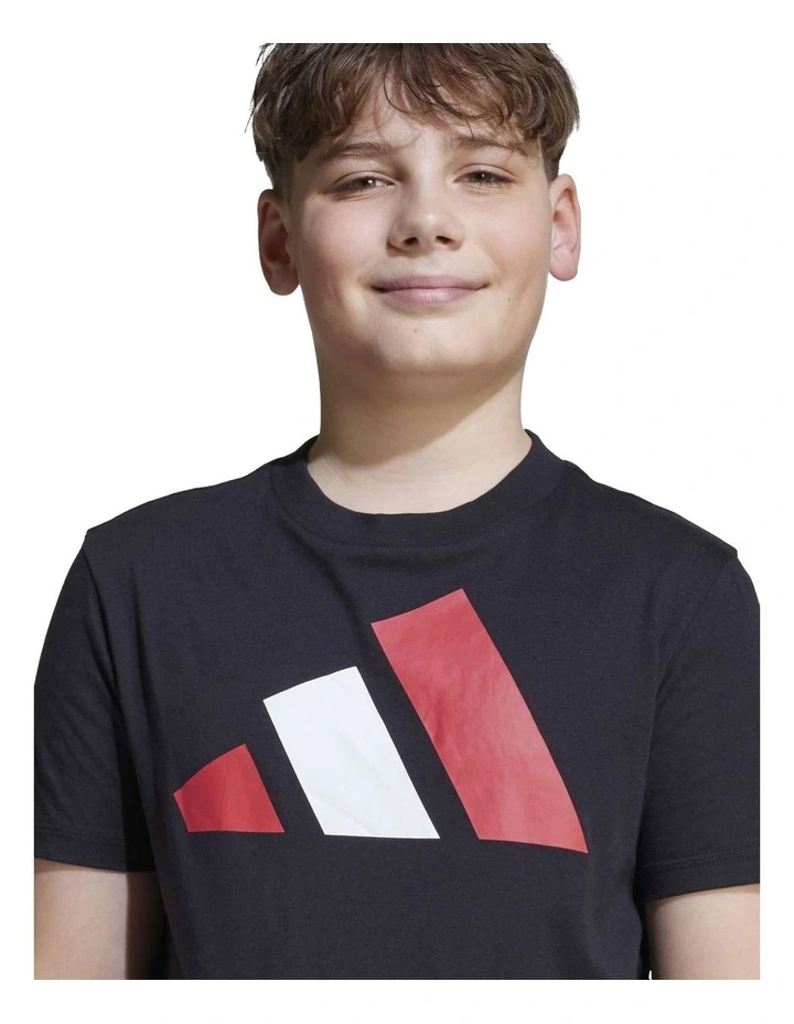 Essentials T-shirt in Black image 5