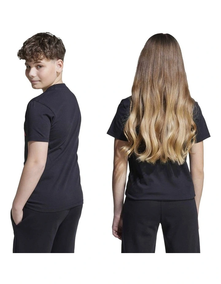 Essentials T-shirt in Black image 7