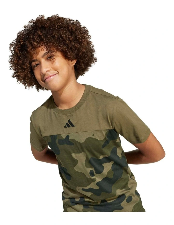 Seasonal Essentials Camo Cotton Tee in Green image 4