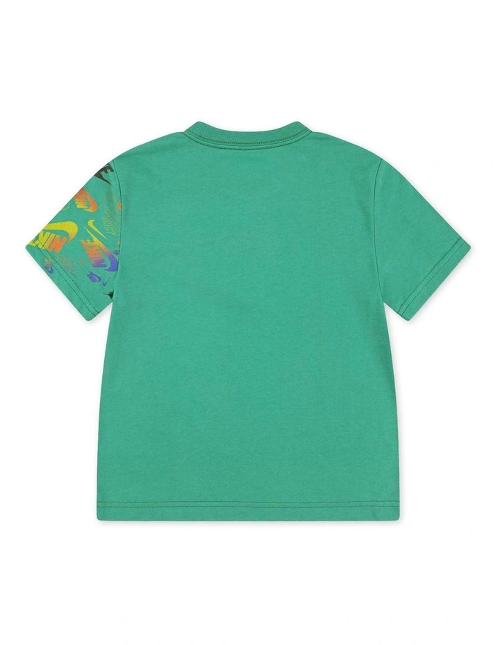 Club Revealed Short Sleeve Tee in Green image 2