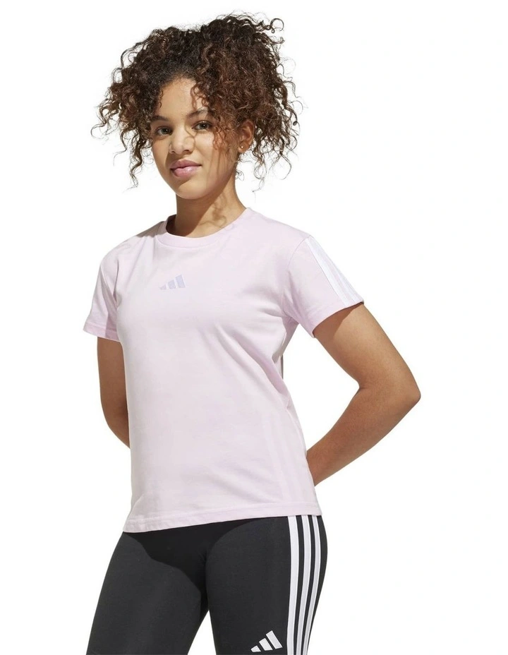 Essentials T-shirt in Pink image 1