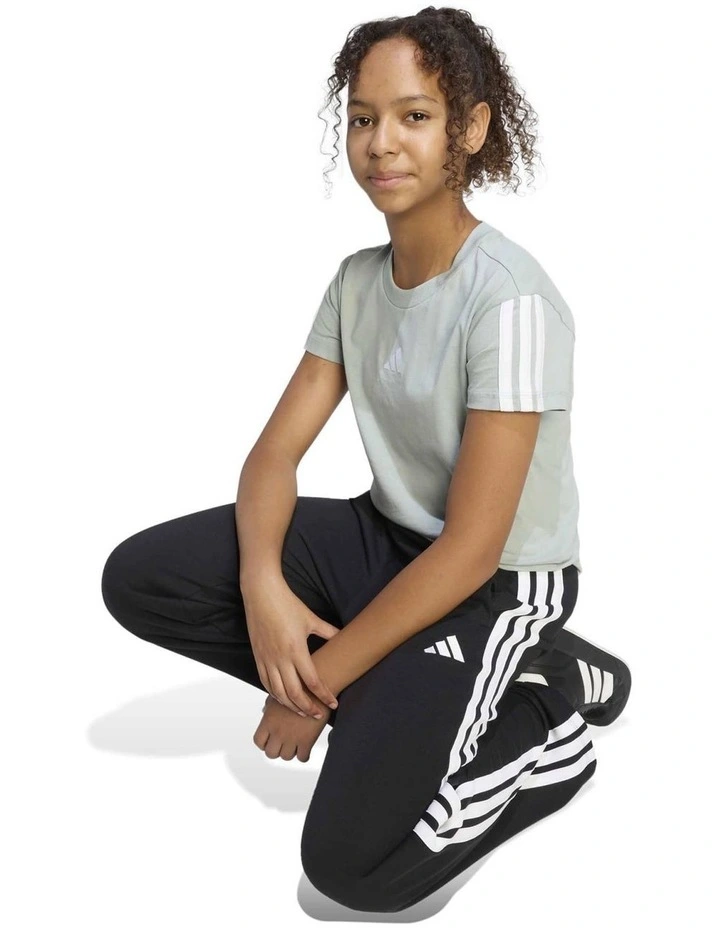 Essentials T-shirt in Wonder Sage/White image 4