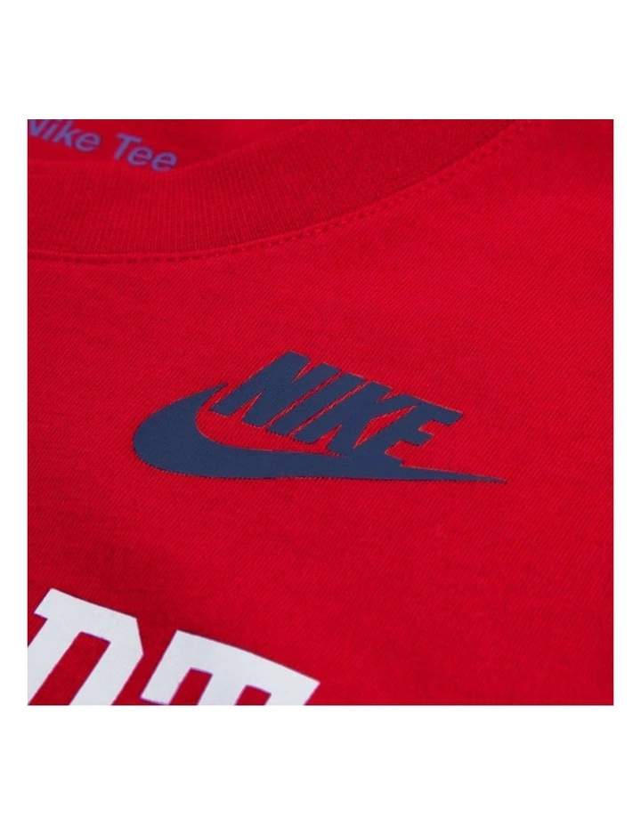 Halftime Short Sleeve T-shirt in Red image 3