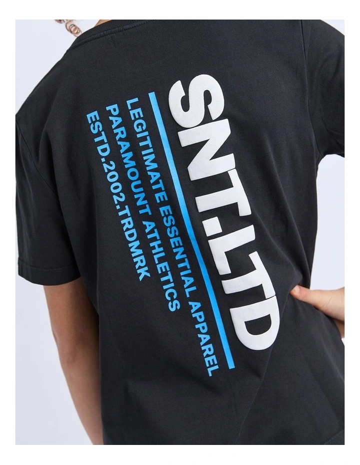 Podium Tee (8-16 Years) in Black image 4