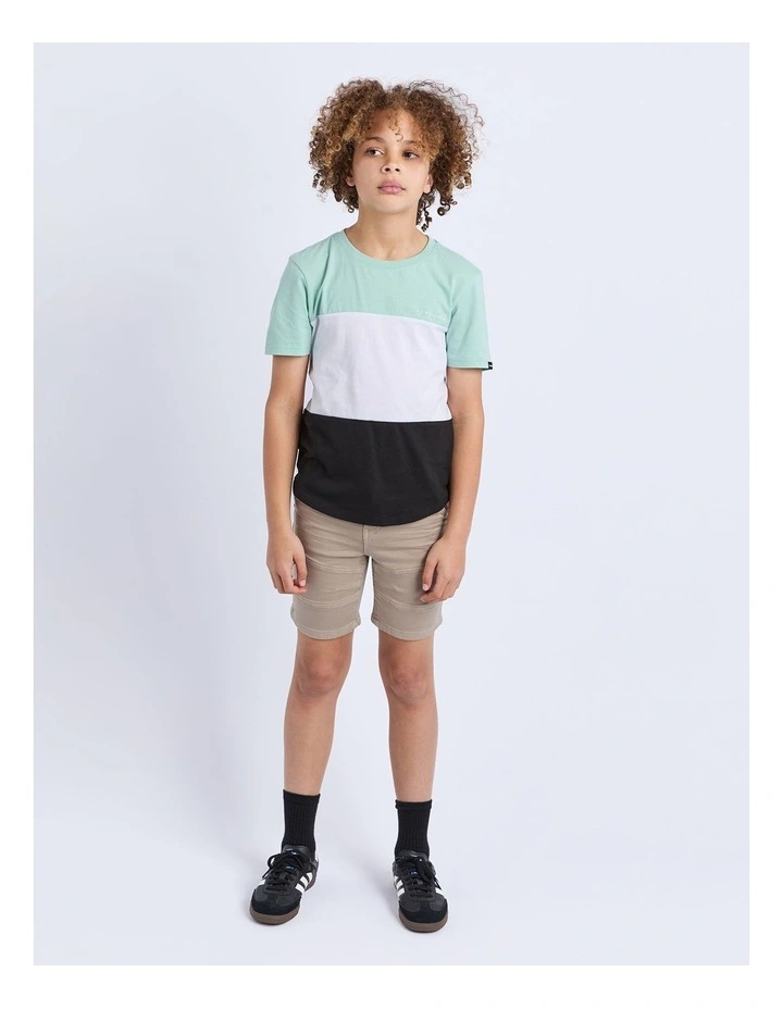 Splice Tee (8-16Years) in Multi image 3