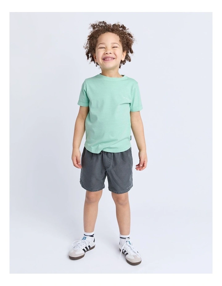 Essential Tee in Green image 3