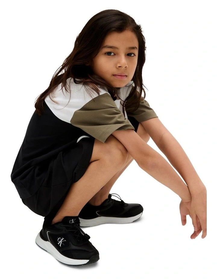 Blocking Short Sleeve T-shirt (8-16 Years) in Black image 5