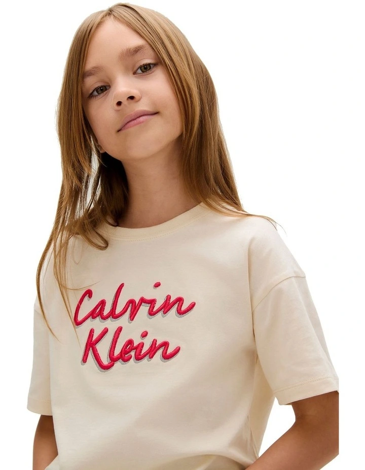 Boxy Logo T-shirt in Cream image 5