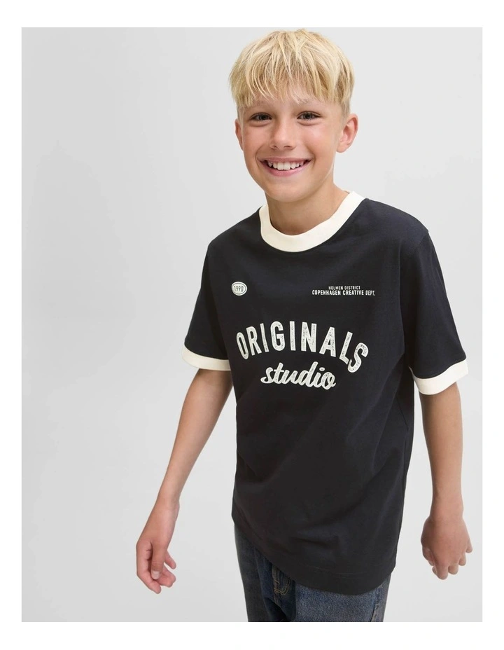 Jorcambridge Ringer Front T-shirt in Black image 4